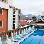Lavia 4* 凯梅尔