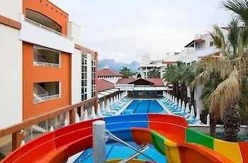 Lavia Hotel Kemer